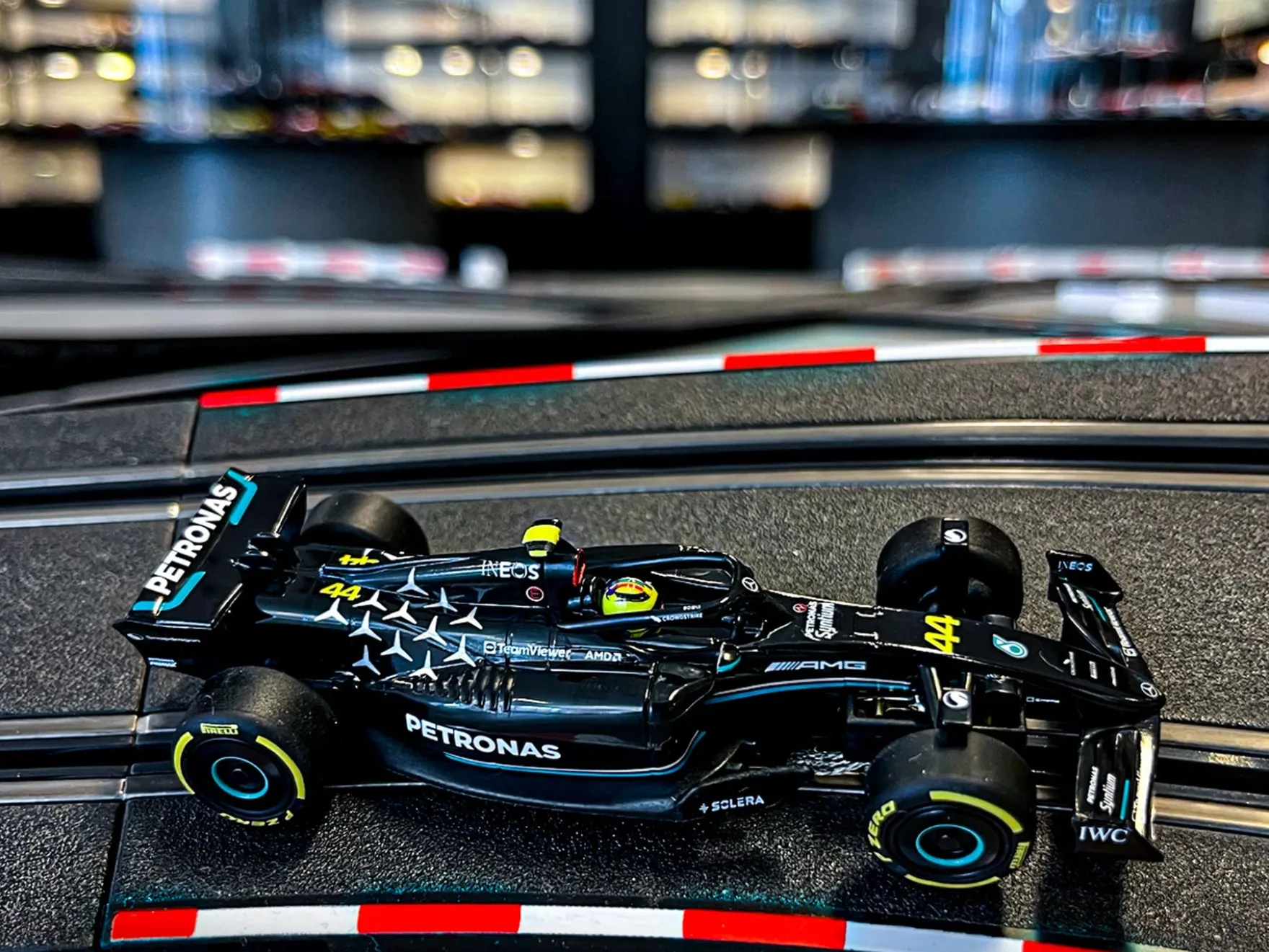 Mercedes-AMG F1 W14 E Performance "L. Hamilton, No.44"