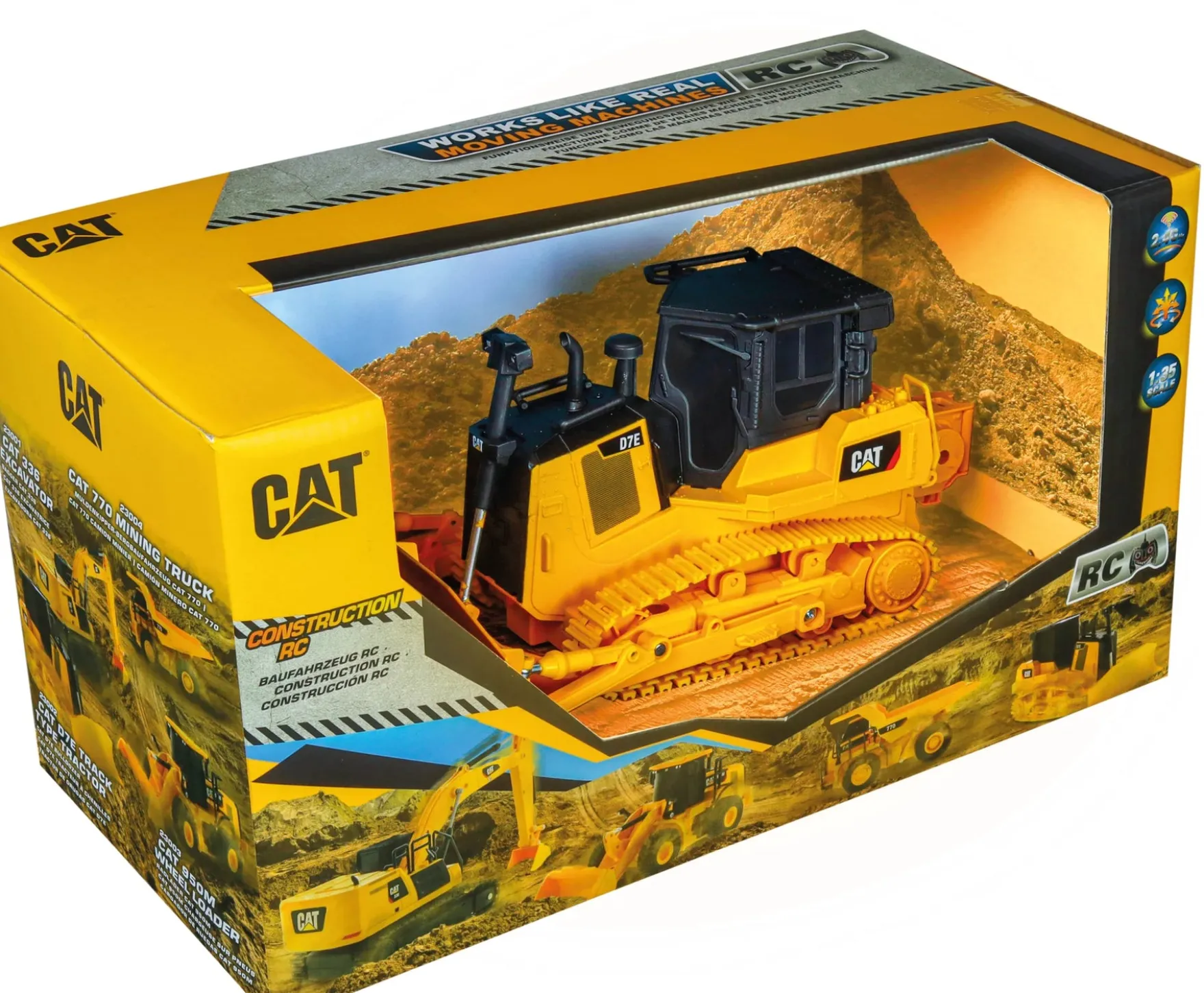 1:35 RC Cat® D7E Track Type Tractor (B/O)