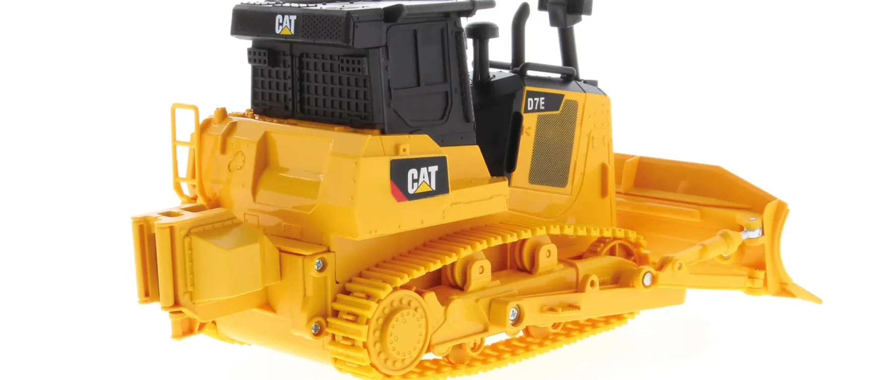 1:35 RC Cat® D7E Track Type Tractor (B/O)